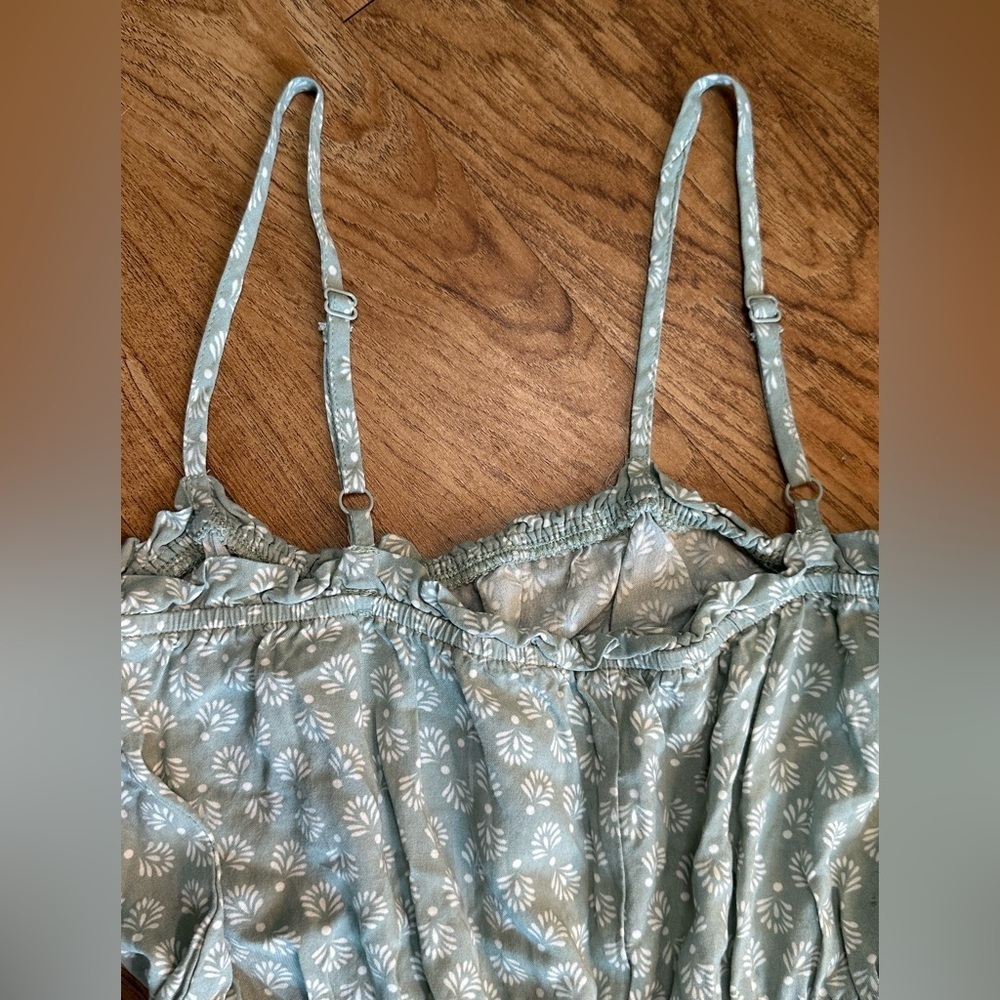 As U Wish-Art Deco Print Light Sea Foam Green Color Capri Jumpsuit. Med-juniors - Picture 7 of 12